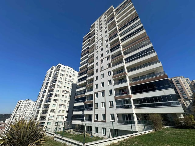 MARMAROOM ZÜMRÜTEVLERDE 16. KATTA BALKONLU 1+1 KIRALIK DAIRE