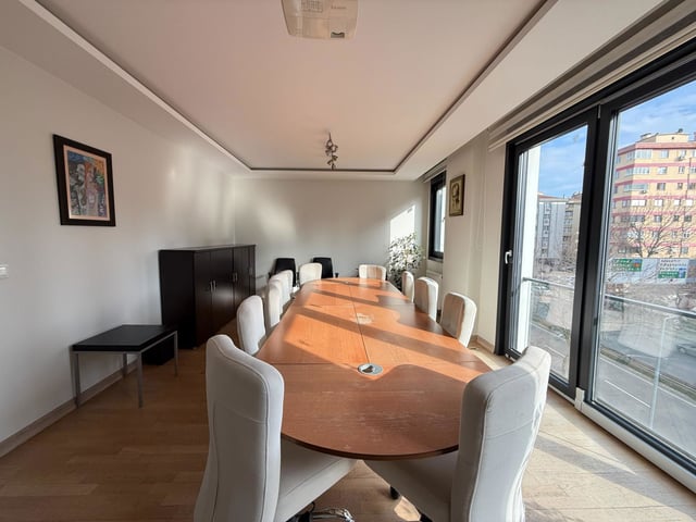 SAHRAYICEDIT ATATÜRK CADDESI ÜZERINDE KIRALIK 3+1 DAIRE