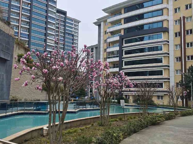 İZMİT YILDIZ KONUTLARINDA 190M2 SATILIK 4+1 DAİRE