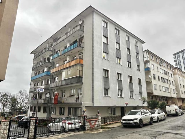 2 NOLU ERDOĞDU ONUR SİTESİNDE SATILIK 3+1 DAİRE