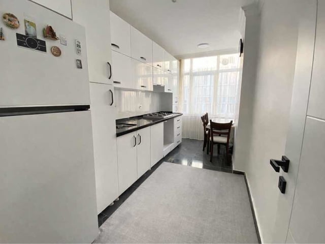 ZEYTİNBURNU TELSİZ’DE SIFIR TADİLATLI 100 M² GENİŞ 2+1 !