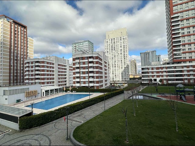 REMAX OLUŞUM'DAN NUROLPARK SİTESİNDE 1+1 BÜYÜK TİP SATILIK DAİRE