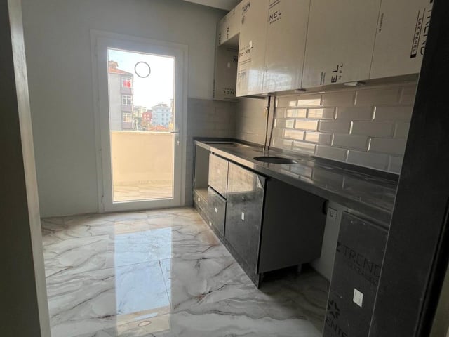 KARTAL TOPSELVİ DE SIFIR 2+ 1 SATILIK DAİRE