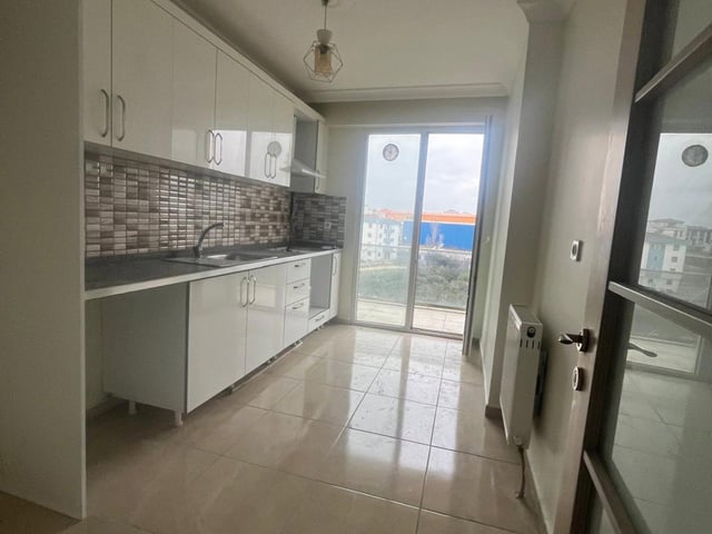EMİN EVİME UYGUN TUZLA AYDINLI DA SİTE İÇİNDE 2+ 1 SATILIK DAİRE