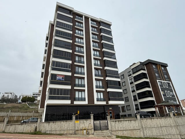 ATAKUM ALANLI DA ALİ GAFFAR OKAN CAD.ÜZERİ SATILIK 3+1 DAİRE