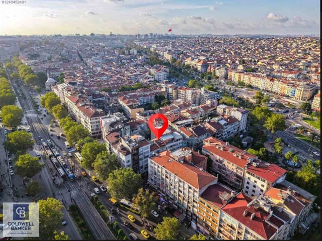 AKSARAY YUSUFPAŞA TRAMVAY DURAĞI YANINDA SATILIK DUBLEKS