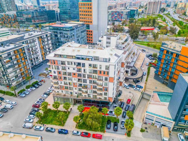BORNOVA ULUTAŞ BURUNOVA EVLERİ KİRALIK EŞYALI 1+1 DAİRE