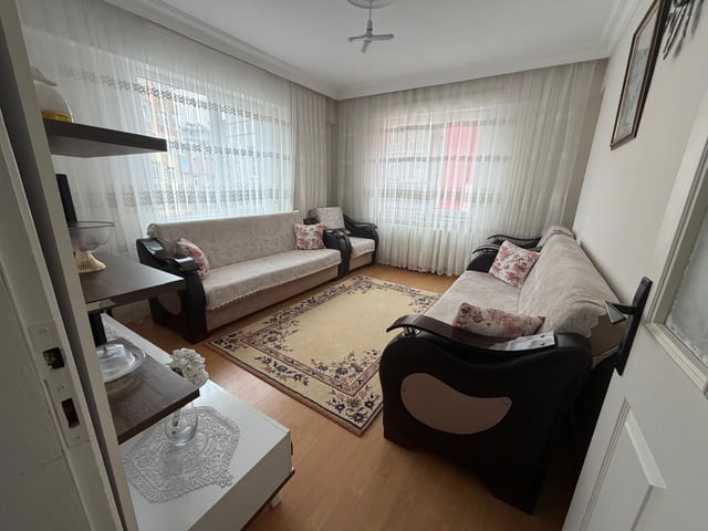 SOĞANLIK ORTA MAHALLE'DE OTURUMA VE YATIRIMA UYGUN 3+1 DAİRE
