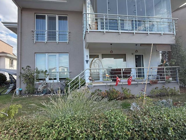 REMAX ÇARŞI'DAN BAŞİSKELE KULLAR KOLAYLI SİTESİ'NDE KİRALIK 3+1