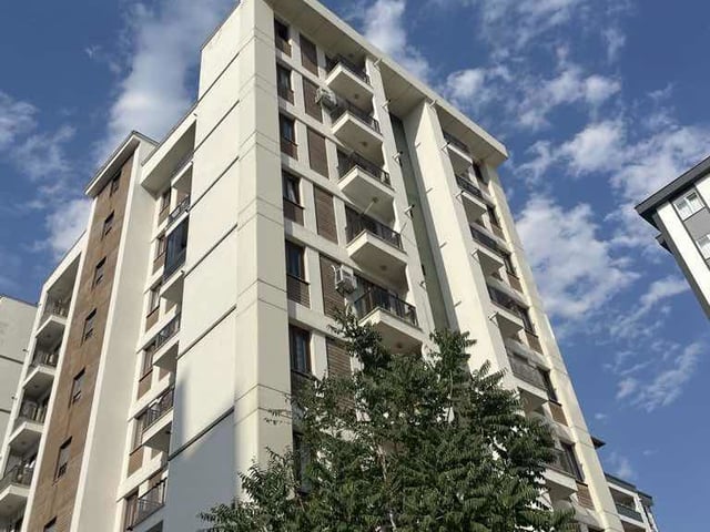 REMAX YENİ'DEN HARİKA KONUMLU 1+1 BALKONLU DAİRE~