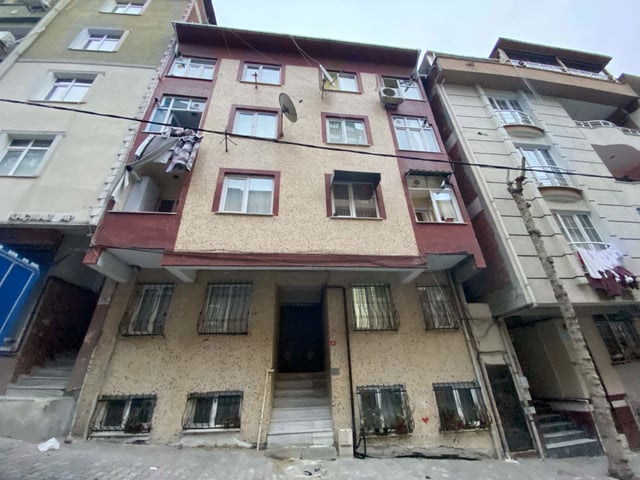 15 TEMMUZ MAH 2007 YAPIMI 1. ARA KATTA 2+1 SATILIK DAIRE VİDEOLU