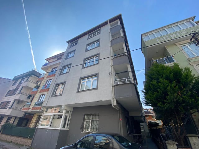 SANCAKTEPE’DE YENİLENMİŞ, MERKEZİ KONUMDA SATILIK 2+1 FIRSAT DAİRE