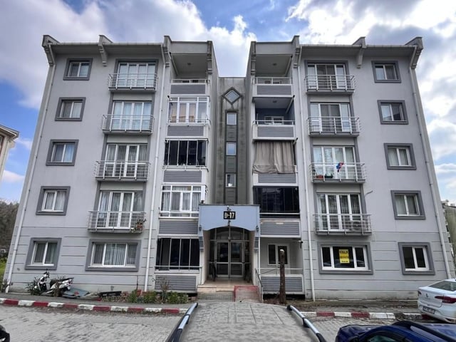 REMAX MAVİ'DEN KORUCUK DORUKKENTTE 3+1 SATILIK DAİRE