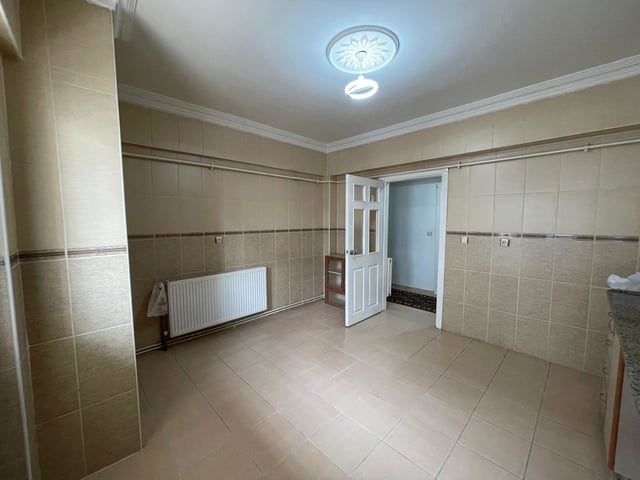 RE/MAX CENTRAL'DAN-KIZILIRMAK MAH'DE 2+1-KİRALIK-DAİRE