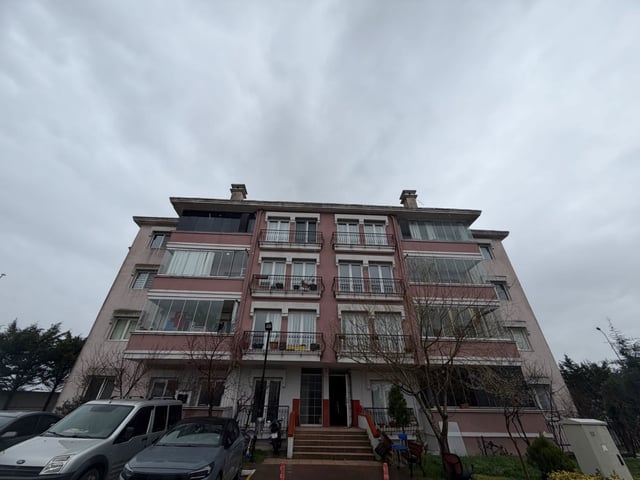 HADIMKÖY RE/MAX'TAN MARMARA PETROL EVLERİNDE KİRALIK 3+1 DAİRE
