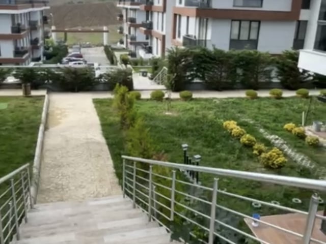 YALOVA ÇINARCIK KORU DA KİRALIK EŞYALI  2+1 DAİRE