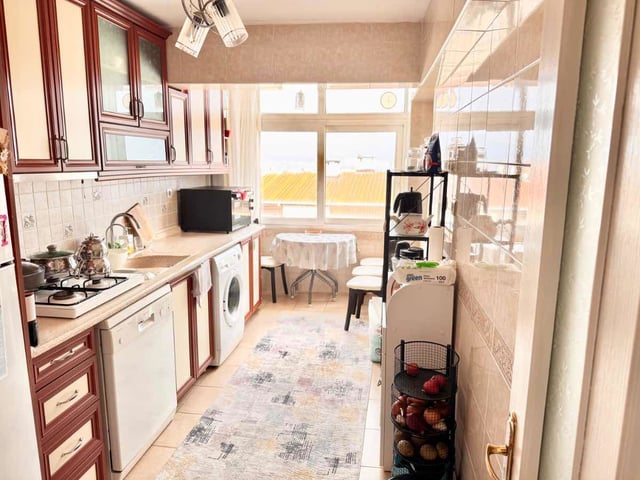 KARABAĞLAR YURDOĞLUNDA MANZARALI ARA KAT | KÖŞE, 3 CEPHELI 3+1