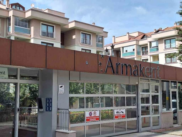 REMAX BEYAZ 4+1 ARMAKENT KIRALIK DUBLEKS DAIRE