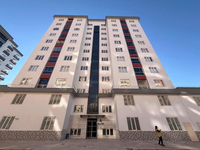 REMAX YENIDEN ULTRA GENIŞ TERASLI 5+1 DAIRE