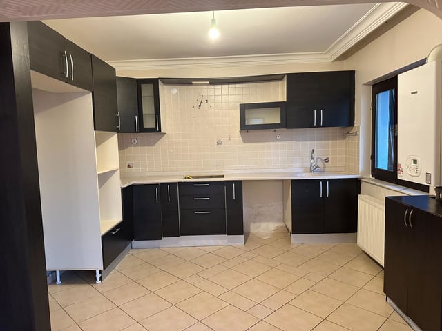 BİRLİK MAH.5+2 K.OTOPARK VE ASANSÖRLÜ FIRSAT DUBLEX DAİRE !!