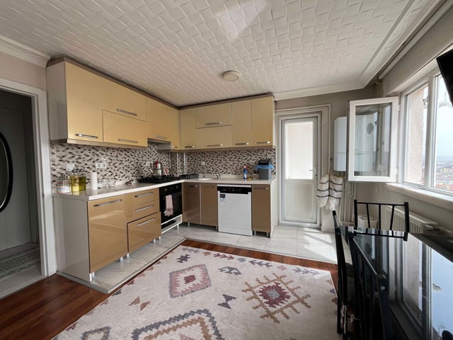 ETIMESGUT ALSANCAK MAHALLESI 4+1 SATILIK DAIRE