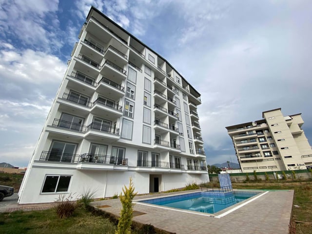 AVM YANINDA HAVUZ MANZARALI GÜNEY CEPHE 1+1 DAİRE