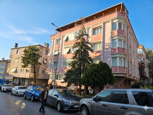 BÜYÜKÇEKMECE ALBATROS DENİZE YÜRÜME MESAFESİ KİRALIK 5+2 DUBLEKS DAİRE