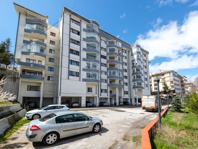 ATA MAHALLESİ 3+1 | VADİ MANZARALI FIRSAT DAİRE - HASAN CAN KULAKSIZ
