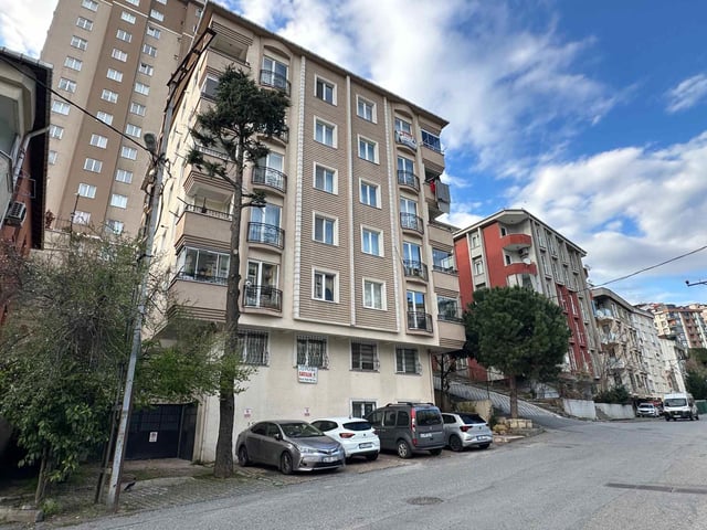 REMAX ÜMRANİYE ARMAĞANEVLER AYRI GİRİŞ SATILIK 3+1 DUBLEKS DAİRE