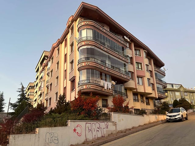 ALTUĞ SOK.3+1 E.BANYOLU Y.GİRİŞ BOŞ FIRSAT DAİRE !!