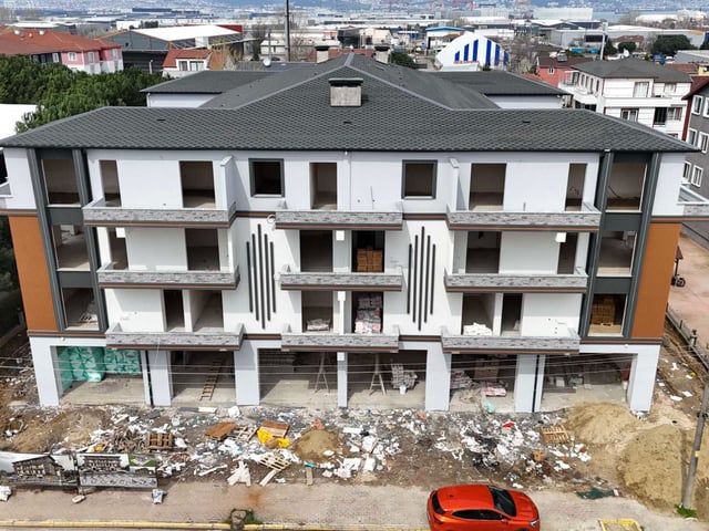 REMAXÇAKRA ÖMER ONAYCI'DAN YAZLIK'TA GENIŞ 3+1 ÇATI DUBLEX DAIRE