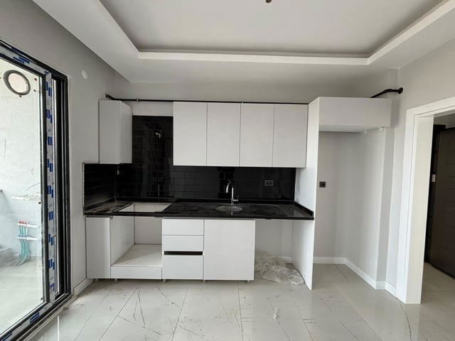 REMAX ŞEHİR 2'DEN KADIKÖY'DE KİRALIK SIFIR 1+1 DAİRE