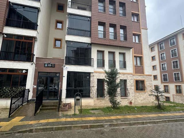GEBZE KİRAZPINAR TOKİ 301 KONUTLARINDA ACİL SATILIK 3+1 DAİRE