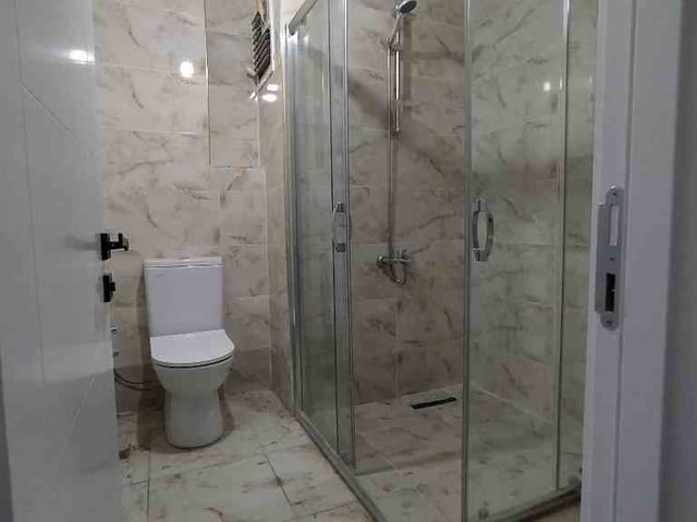 GAZİOSMANPAŞA MERKEZDE YENİ TADİLATLI HALİÇ MANZARALI KİRALIK