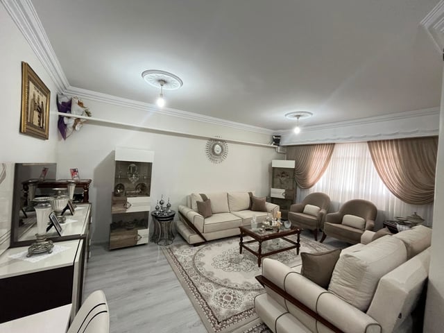 REMAX İLKE'DEN YILDIZKENT'TE 3+1 SATILIK BODRUM DAİRE