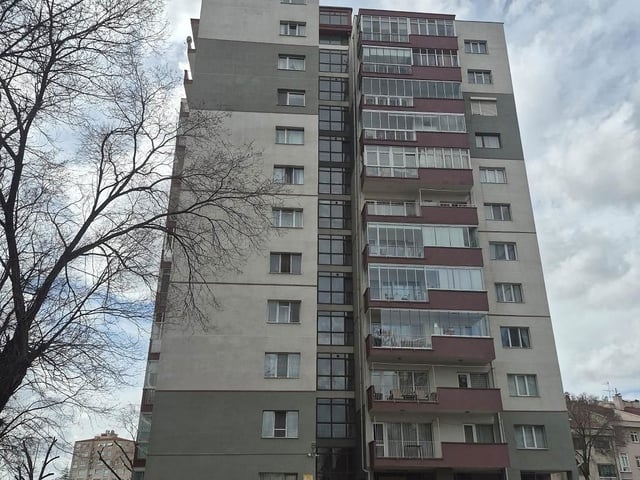 İVEDİK METRO YAKINI YILDIZ BLOKLARDA SATILIK 3+1 FIRSAT DAİRE