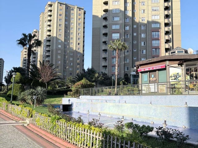 KEMERPARK EVLERİ’NDE SATILIK  4,5+1 GENİŞ VE PRESTİJLİ DAİRE
