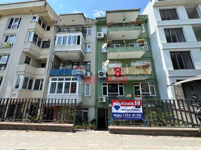 ÜSKÜDAR İCADİYE  BAHÇE KULLANIMLI SATILIK 2+1 DAIRE