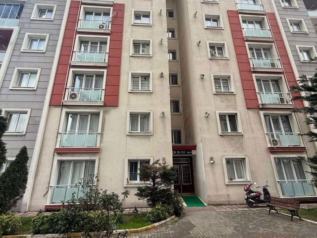 BAĞCILAR COŞKUN SİTESİ 4+1 SATILIK DUBLEKS FERAH DAIRE