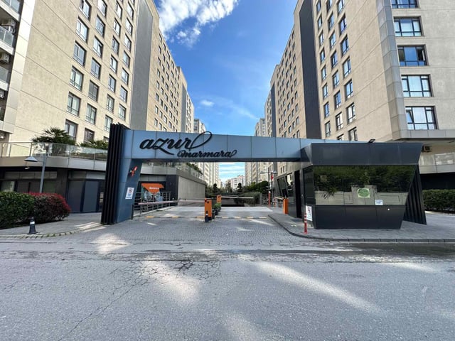 AZUR MARMARA SİTESİNİN EN GENİŞ KULLANIM ALANI 5+1 SATILIK DAİRE