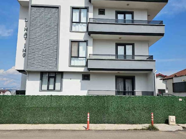 BAŞİSKELE YEŞİLYURT MAHALLESİ'NDE KİRALIK ALT DUBLEKS DAİRE