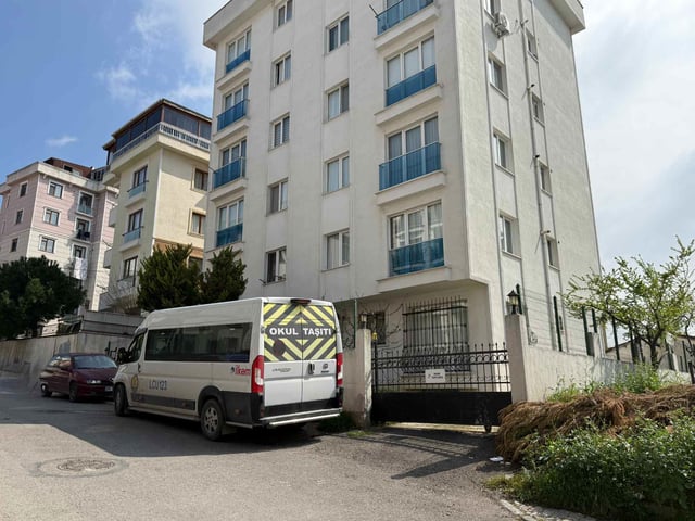 KARTAL CUMHURİYET MAH AÇIK OTOPARK 2+1 SATILIK DAİRE