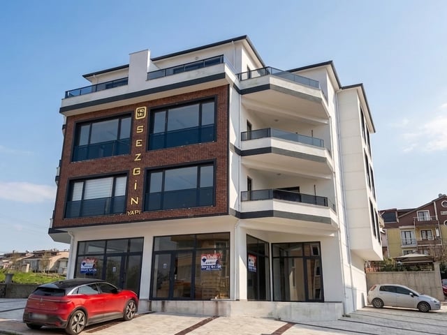 MAHMUTPAŞA‘DA DENIZ MANZARALI 3+1 ÇATI DUBLEKS | ASANSÖRLÜ & MERKEZI