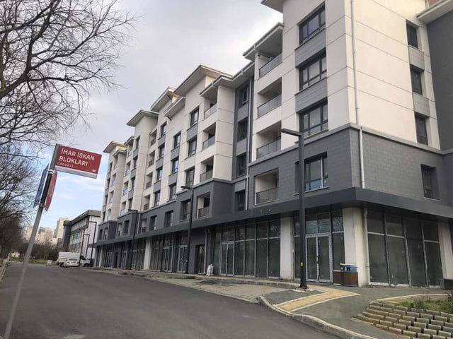 ATAŞEHİR TOKİ İMAR İSKAN’DA 3 CEPHELİ E.BANYOLU, BALKONLU 3+1