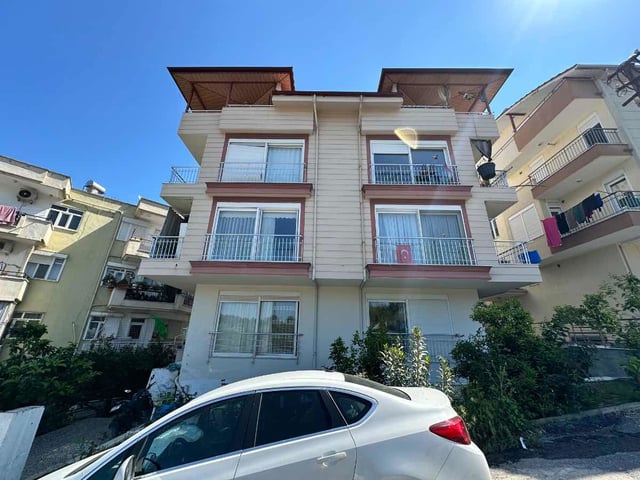 KAVAKLI MH'DE UYGUN FİYATA SATILIK BAHÇE KATI 2+1 DAİRE