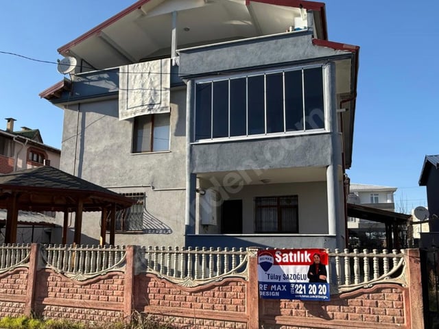 ADAPAZARI ERENLER YENİ MAH. SATILIK 3+1 REMAX DESIGN