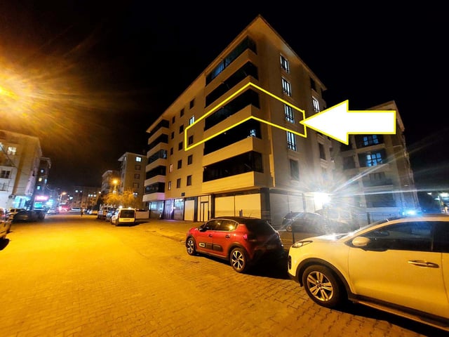 REMAX LAND'DEN RUMELİ'DE ARA KAT 2+1 İSKANLI DAİRE