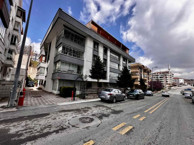 ÇANKAYA BİRLİK MAH ASANSÖRLÜ FULL YAPILI 3+1 SATILIK DAİRE