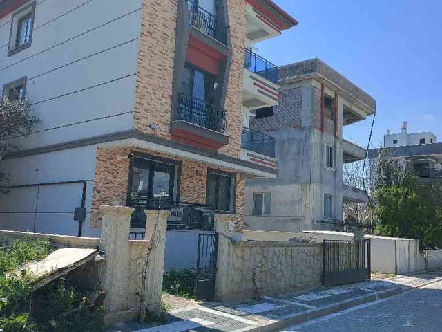 BERGAMA İSLAMSARAY'DA HASTANEYE YAKIN 2+1 DOĞALGAZLI KİRALIK DAİRE
