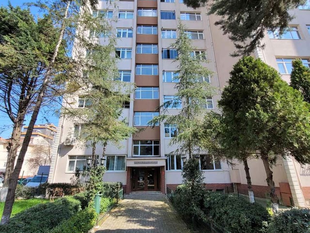 BARIŞ MH. METROBÜSE YAKIN 3+1 ARAKAT FERAH DAIRE